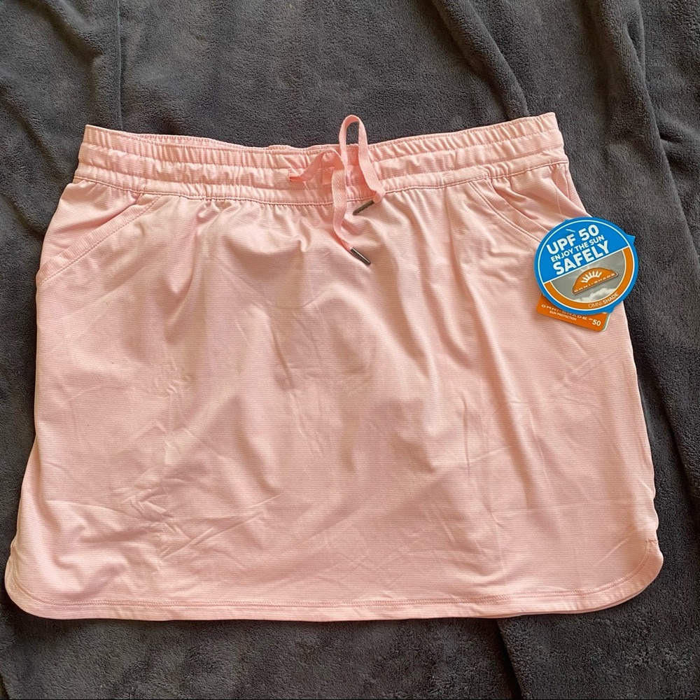 NWT pink Columbia PFG skirt